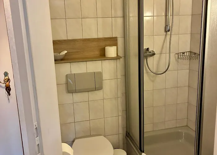 Han/Misafirhane Restaurant Rebea