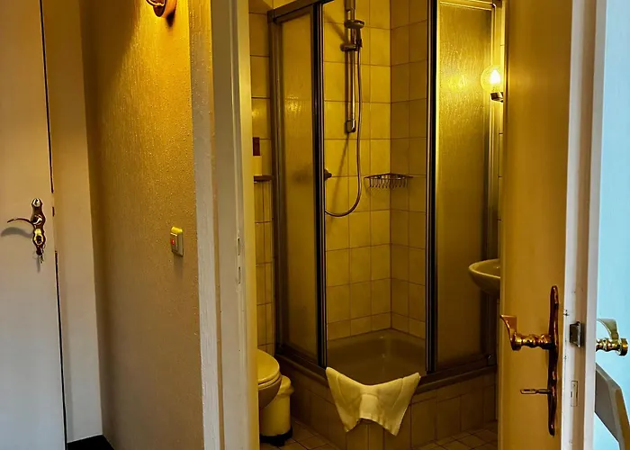 Han/Misafirhane Restaurant Rebea *